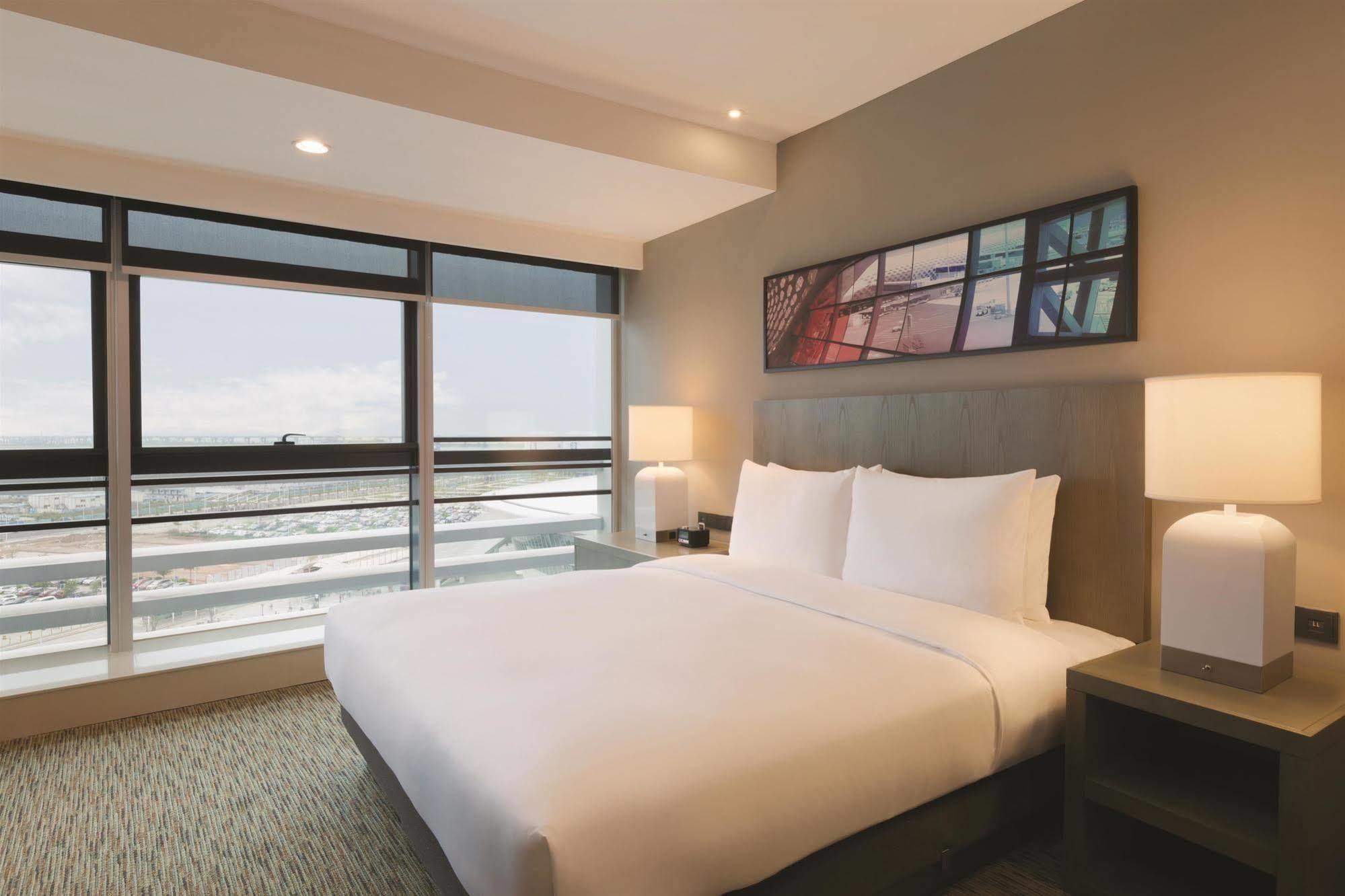 Hyatt House Shenzhen Airport Hotel Exterior foto